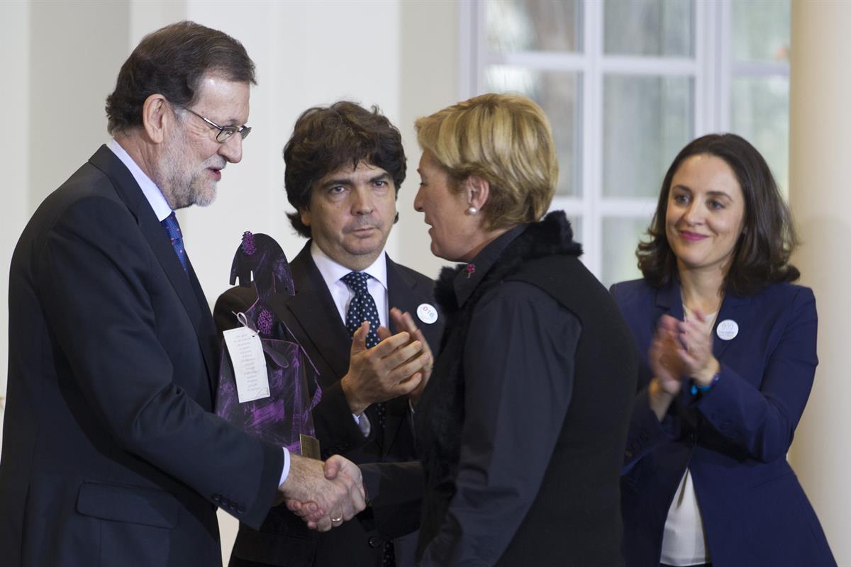 25/11/2016. Rajoy preside el acto del Día Internacional de la Eliminación de la Violencia contra la Mujer. El presidente del Gobierno, Maria...